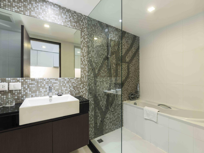 Bathroom 5