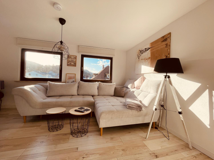 AR Apartments I 4 Pers I Prime I Kuche I WLAN I Office, Saalfeld-Rudolstadt