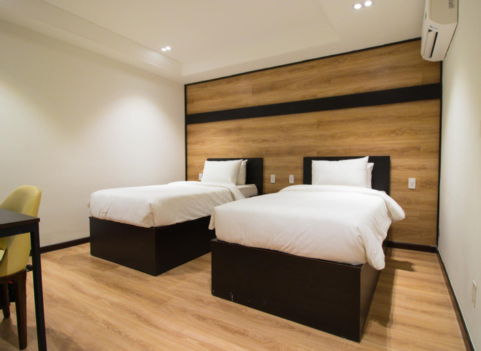 Bedroom 8