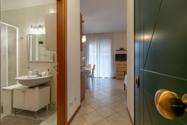 Bathroom 5