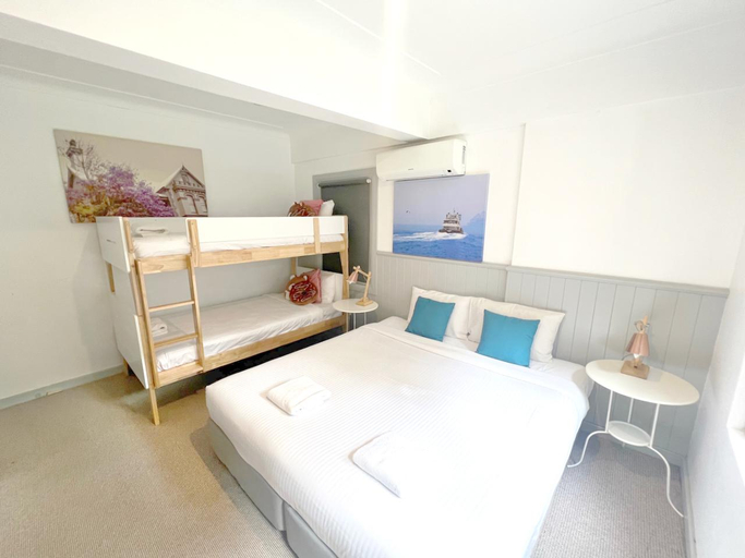 Bedroom 9