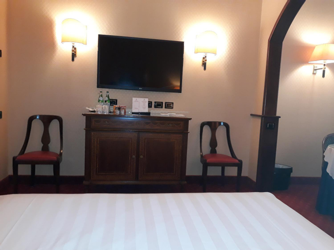 Bedroom 15