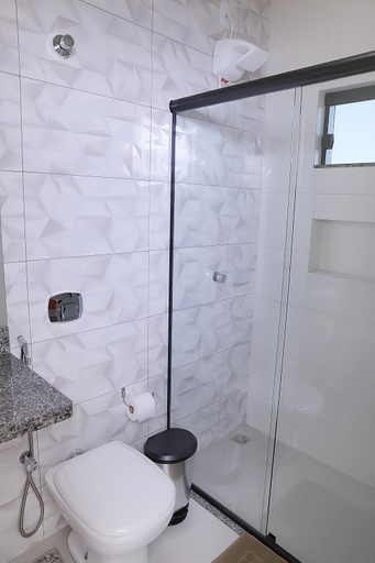 Bathroom 3, Hotel Borges, Quirinópolis