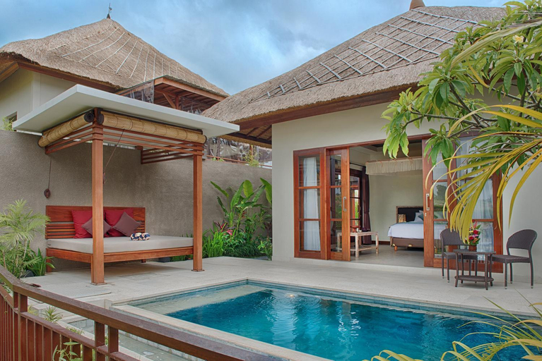 Swimming Pool 1