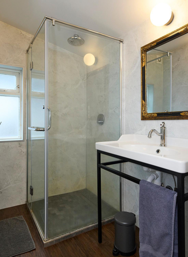 Bathroom 3, Englendingavik Homestay, Borgarbyggð