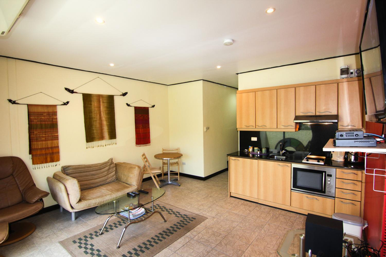 Dining Room 7