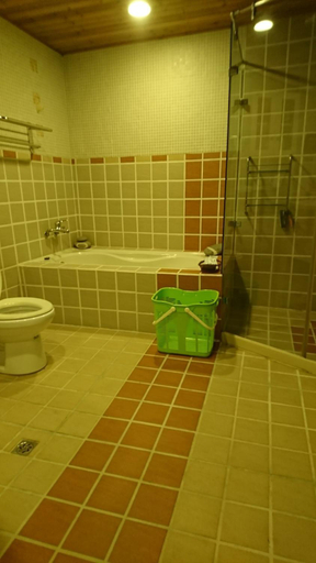 Bathroom, Wensing House, New Taipei City