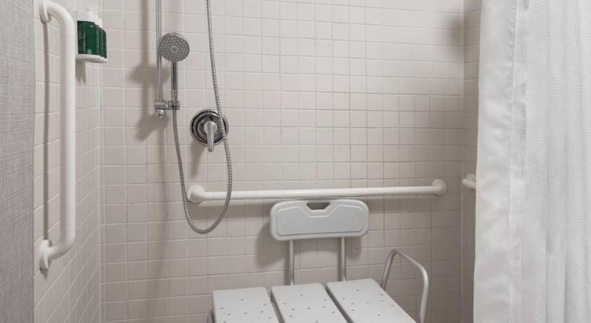 Bathroom 8