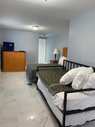 Bedroom 3, Aire Apartments 1 & 3 Bedroom Jersey Shore Premium Beach House, Ocean