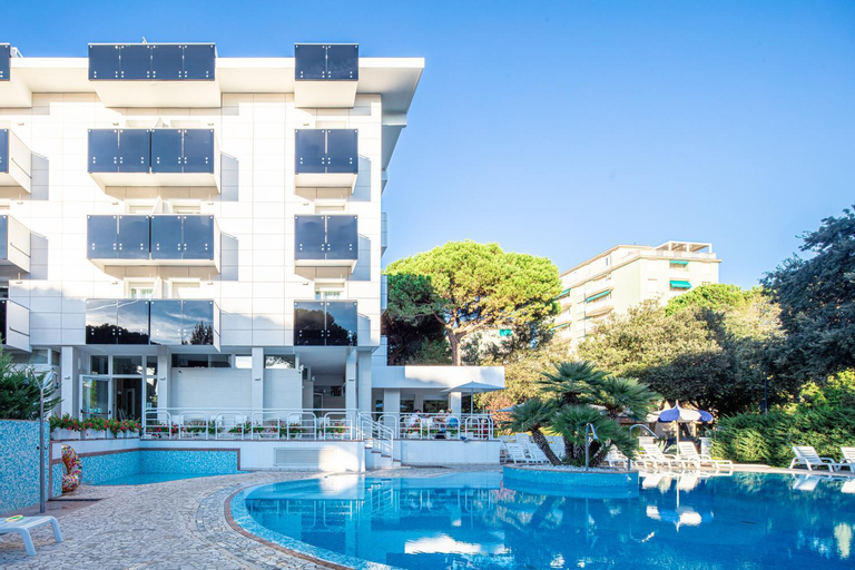 Sport & Beauty 5, Hotel Ambassador Meuble, Udine