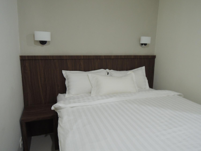 Bedroom 8