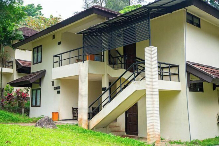 Exterior 14