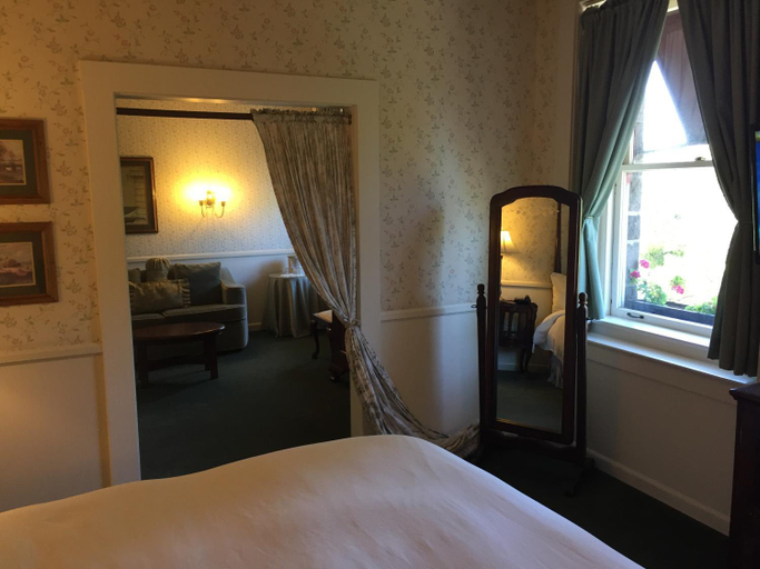 Bedroom 16
