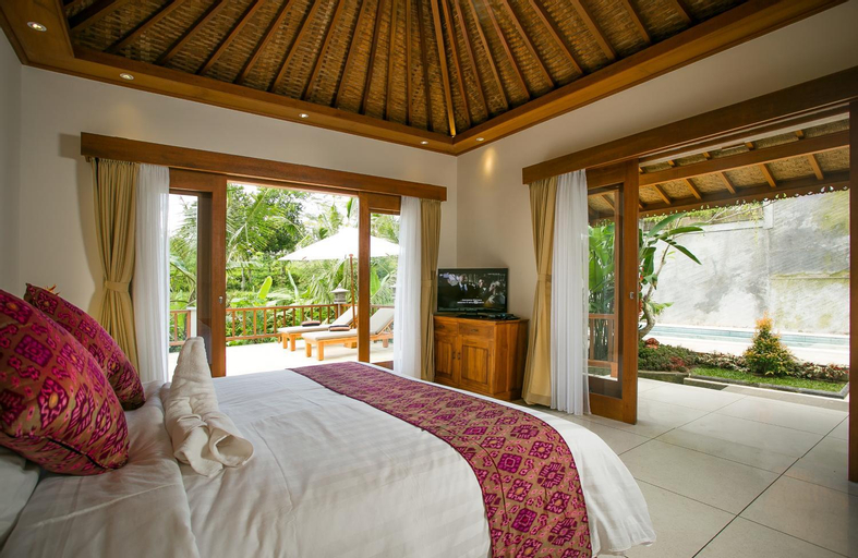 Bedroom 12