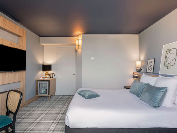 Mercure Lyon Est Villefontaine - Tap to explore photos