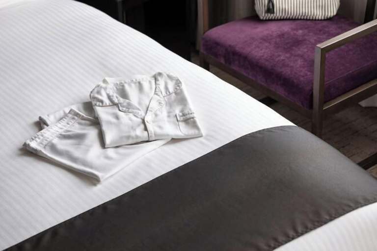 Bedroom 17