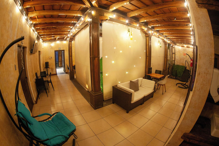 Public Area 3, Hot Chipilin, Antigua Guatemala