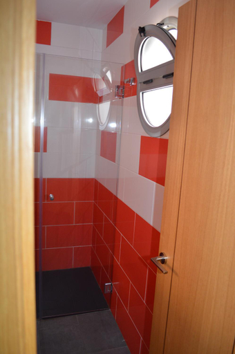 Bathroom 4, Hotel Puerto Canteras, Las Palmas
