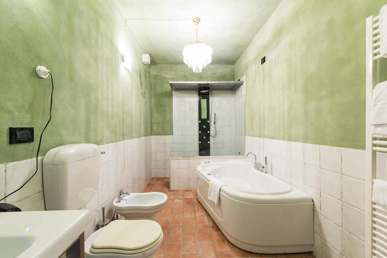 Bathroom 3, I Casali del Trebbiolo, Florence