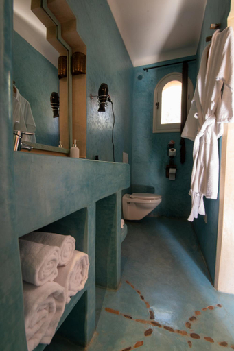 Bathroom 4