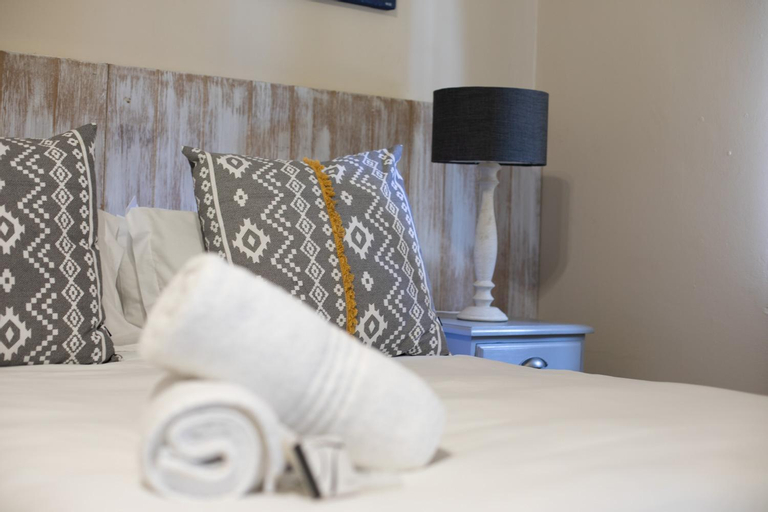 Bedroom 12