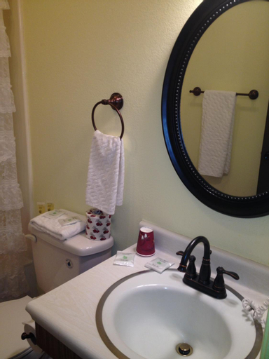Bathroom 15