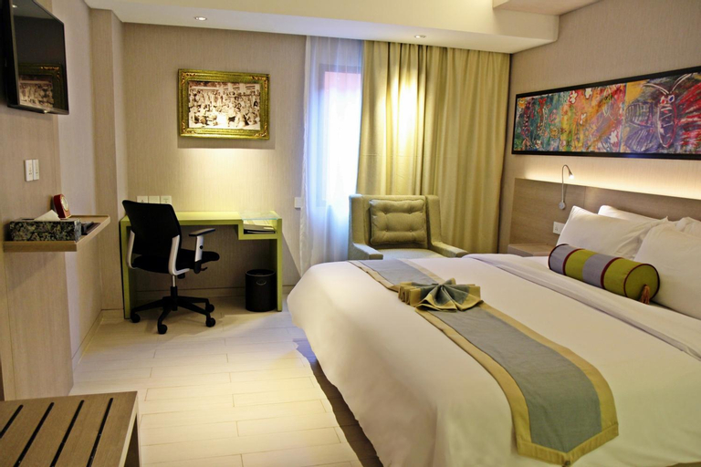 Bedroom 8