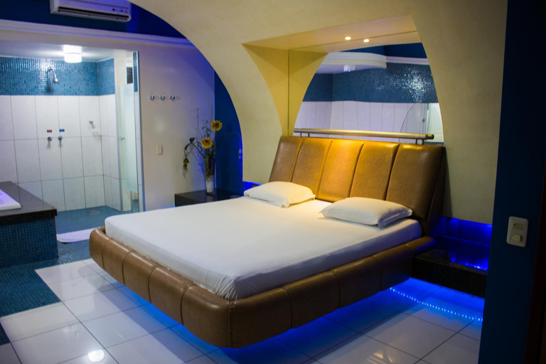 Bedroom 12