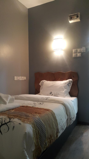 Bedroom 27