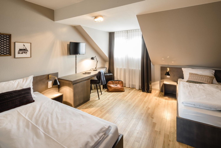 Bedroom 8