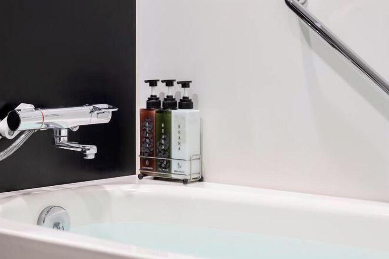 Bathroom 19