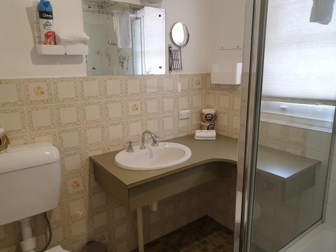 Bedroom 3, Greenways Apartments, Adelaide