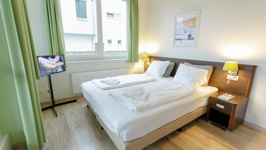 Bedroom 15