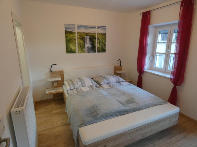 Others 2, Gastezimmer Gombotz, Bruck-Mürzzuschlag