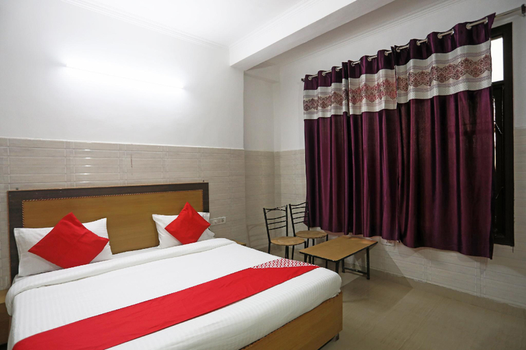 Bedroom 4, Trimrooms @ Katra Railway Station, Reasi