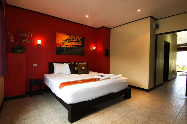 Bedroom 6