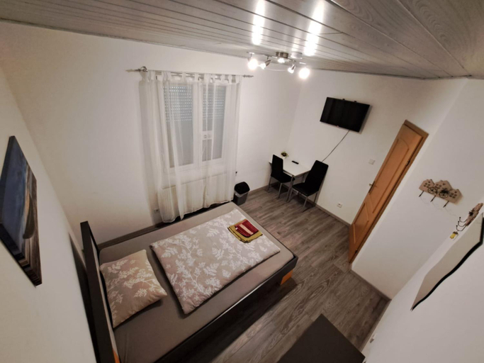 Others 3, HostelHollabrunn, Hollabrunn