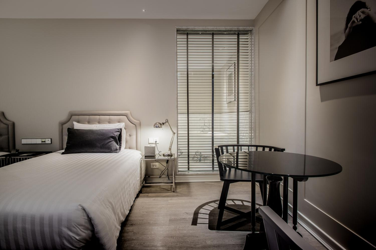 Bedroom 12
