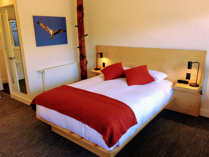 Bedroom 5