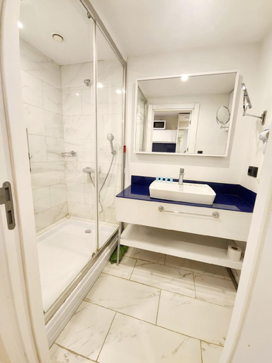 3, Orbi City Apartment - Sea View, Batumi