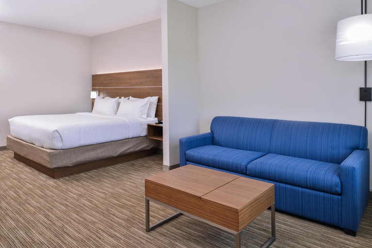 Bedroom 30