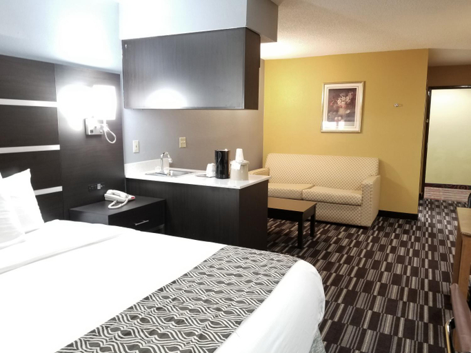 Bedroom 4, Microtel Inn & Suites By Wyndham Riverside, Montgomery