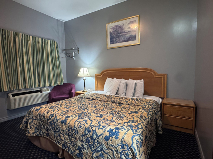 Bedroom 2, WAYFARE MOTEL, Wellington