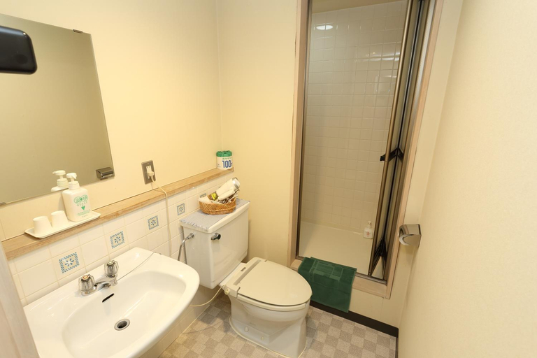 Bathroom 3, Gasthof Melange, Fujikawaguchiko