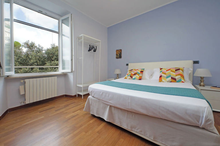 Bedroom 2, Luminoso appartamento a Testaccio, Roma