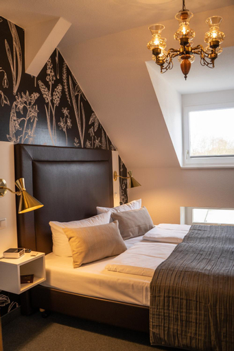 Bedroom 10