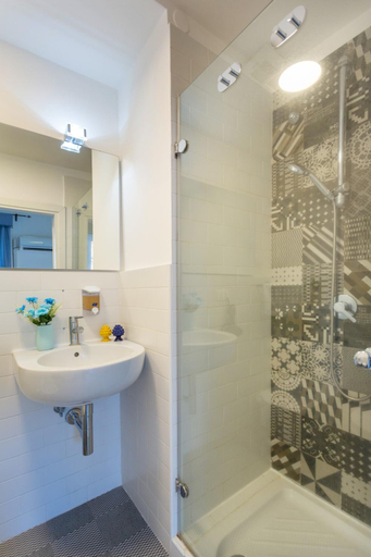 Bathroom 4, B&B Palazzo Bruca, Catania