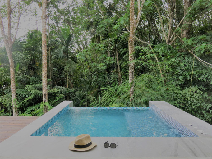 Swimming Pool 12