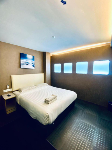 Bedroom 6