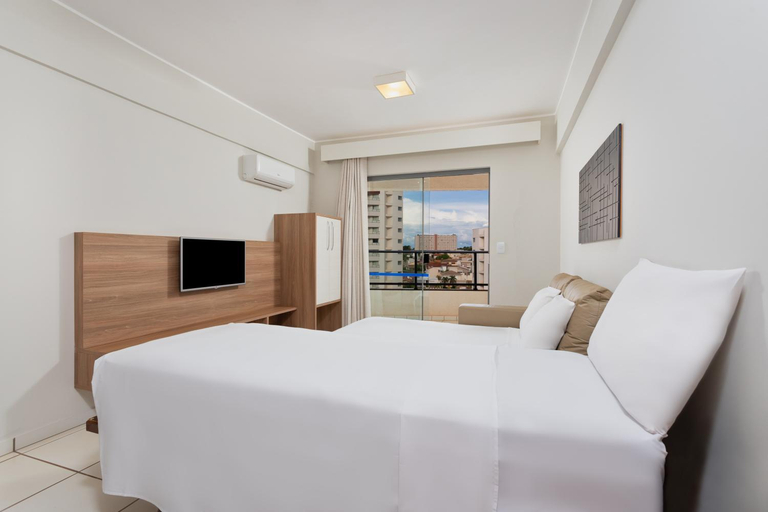 Bedroom 2, Wyndham Olimpia Royal Hotels, Olímpia